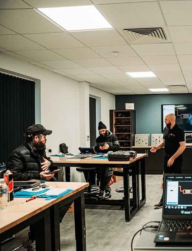 Image of autolocksmiths in the 3D Training academy.